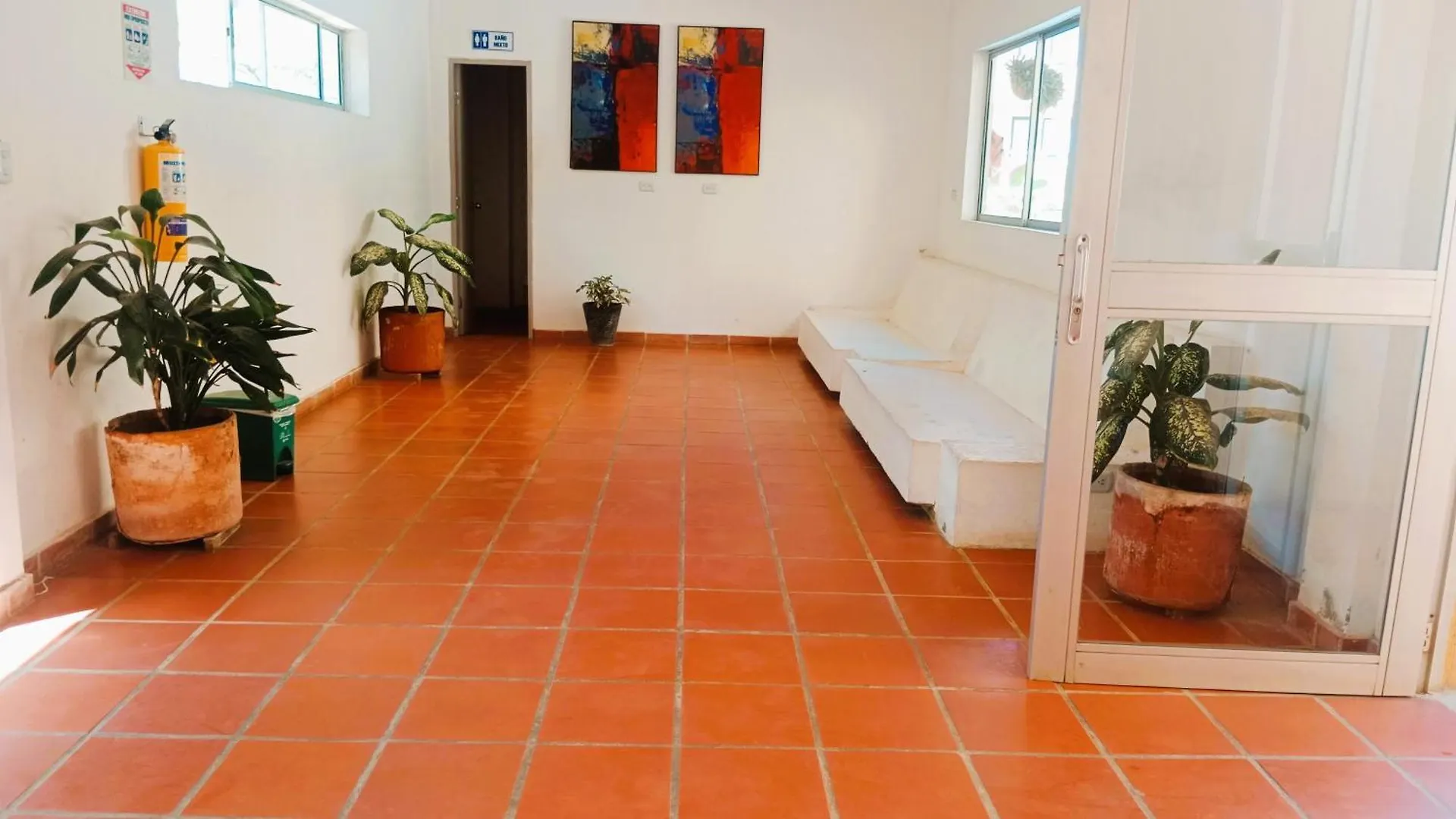 Mi Terruno: Beachside Apartment with Pool in Santa Marta Colombia